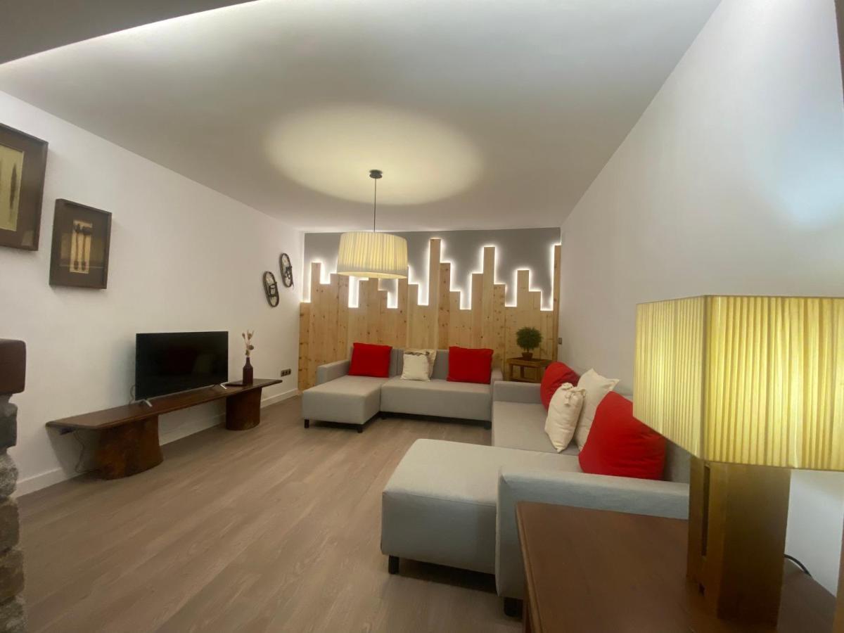 Luxury House Valencia D'Aneu Appartement Buitenkant foto