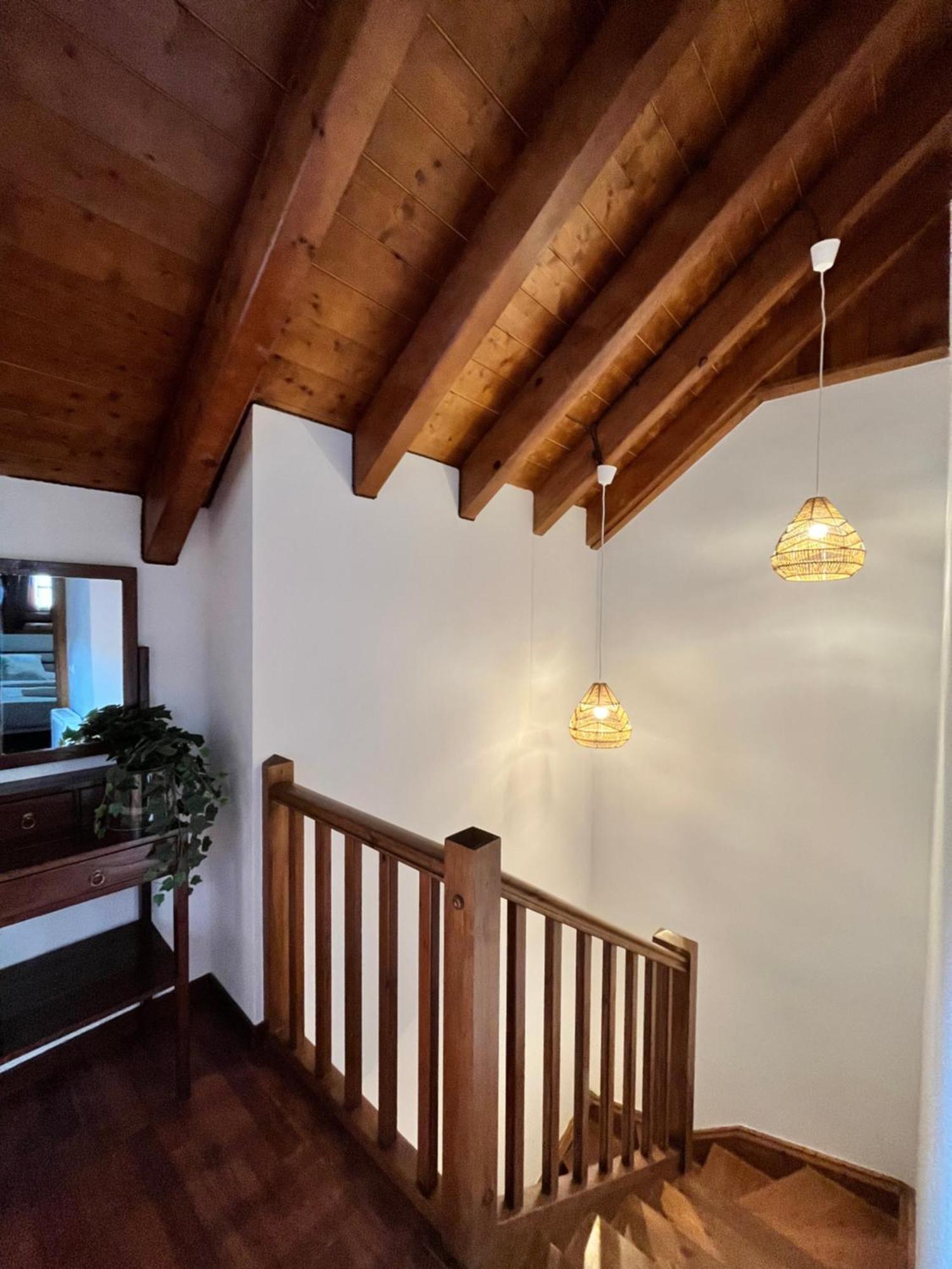 Luxury House Valencia D'Aneu Appartement Buitenkant foto