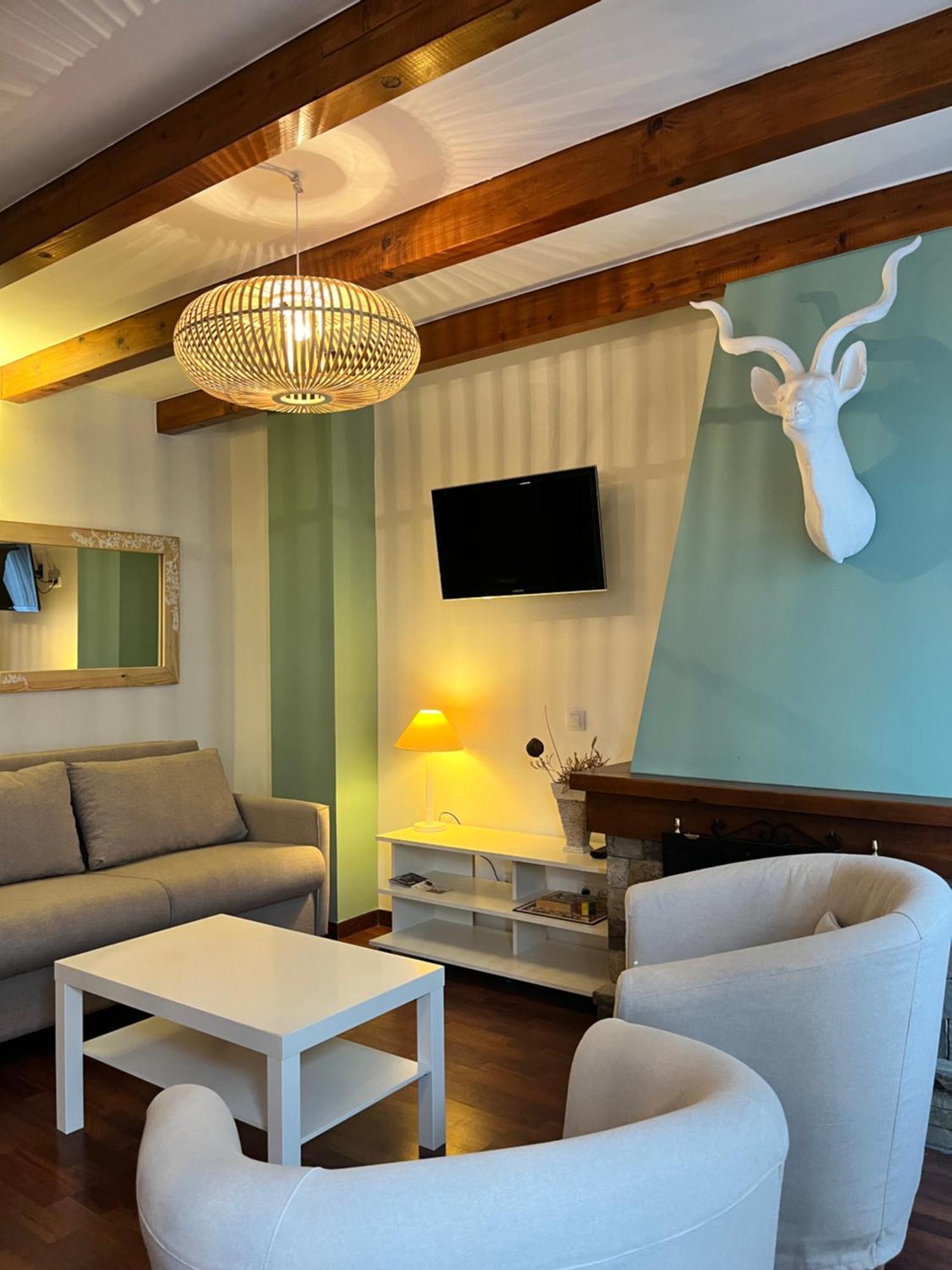 Luxury House Valencia D'Aneu Appartement Buitenkant foto