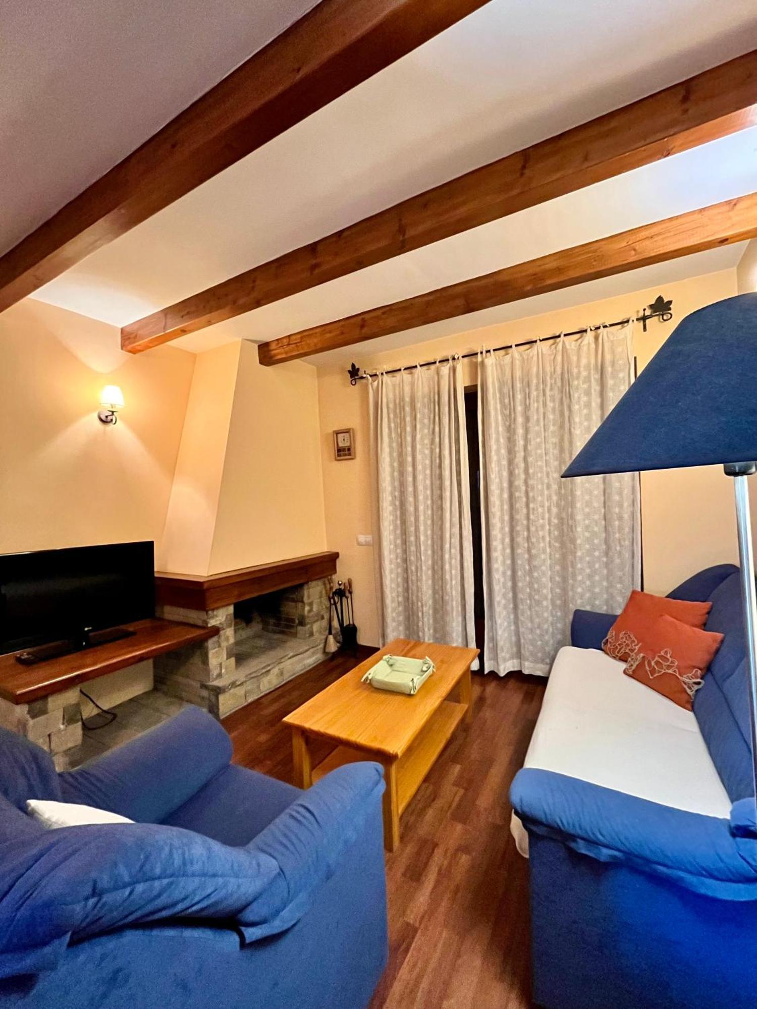 Luxury House Valencia D'Aneu Appartement Buitenkant foto