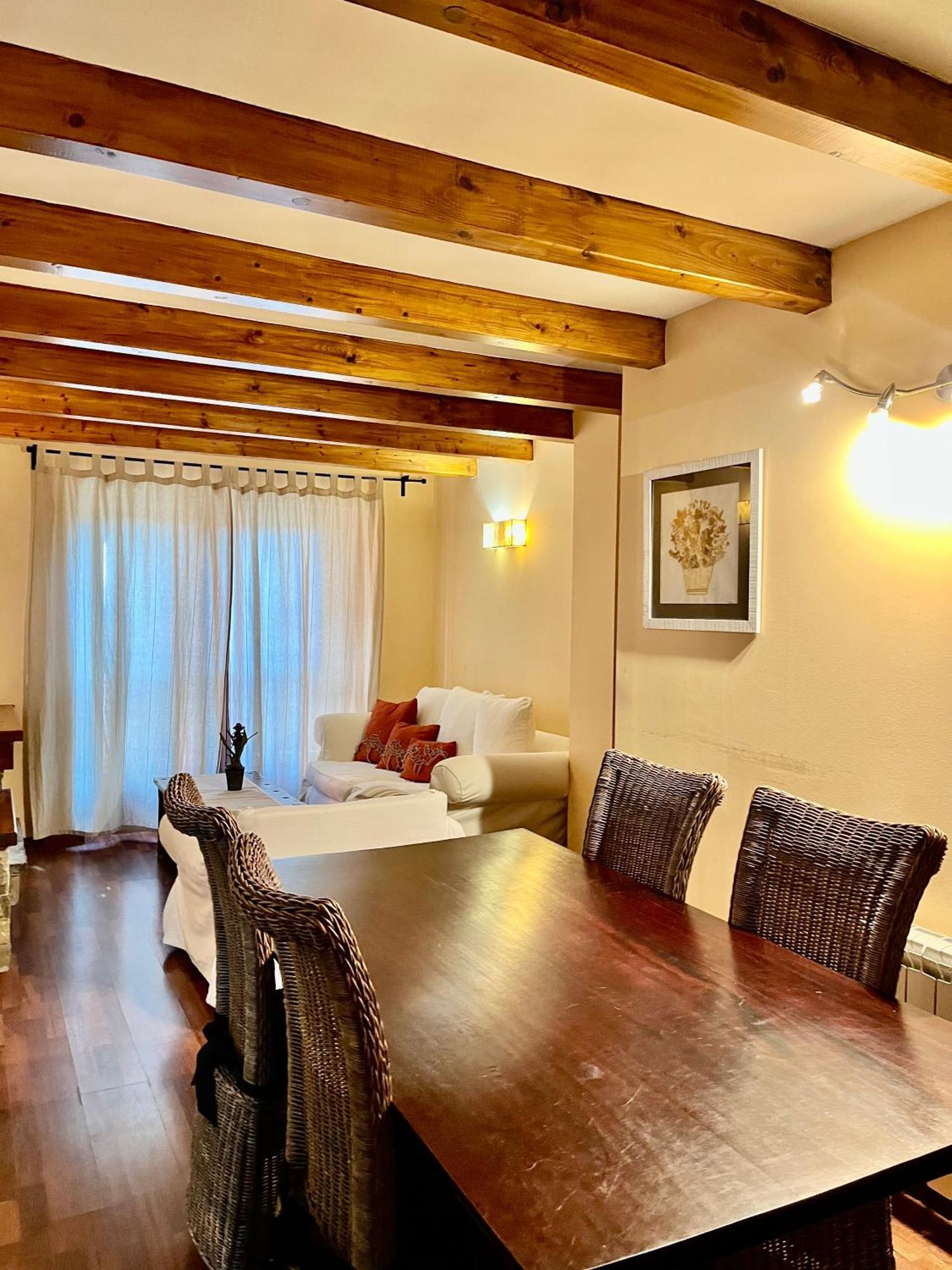 Luxury House Valencia D'Aneu Appartement Buitenkant foto