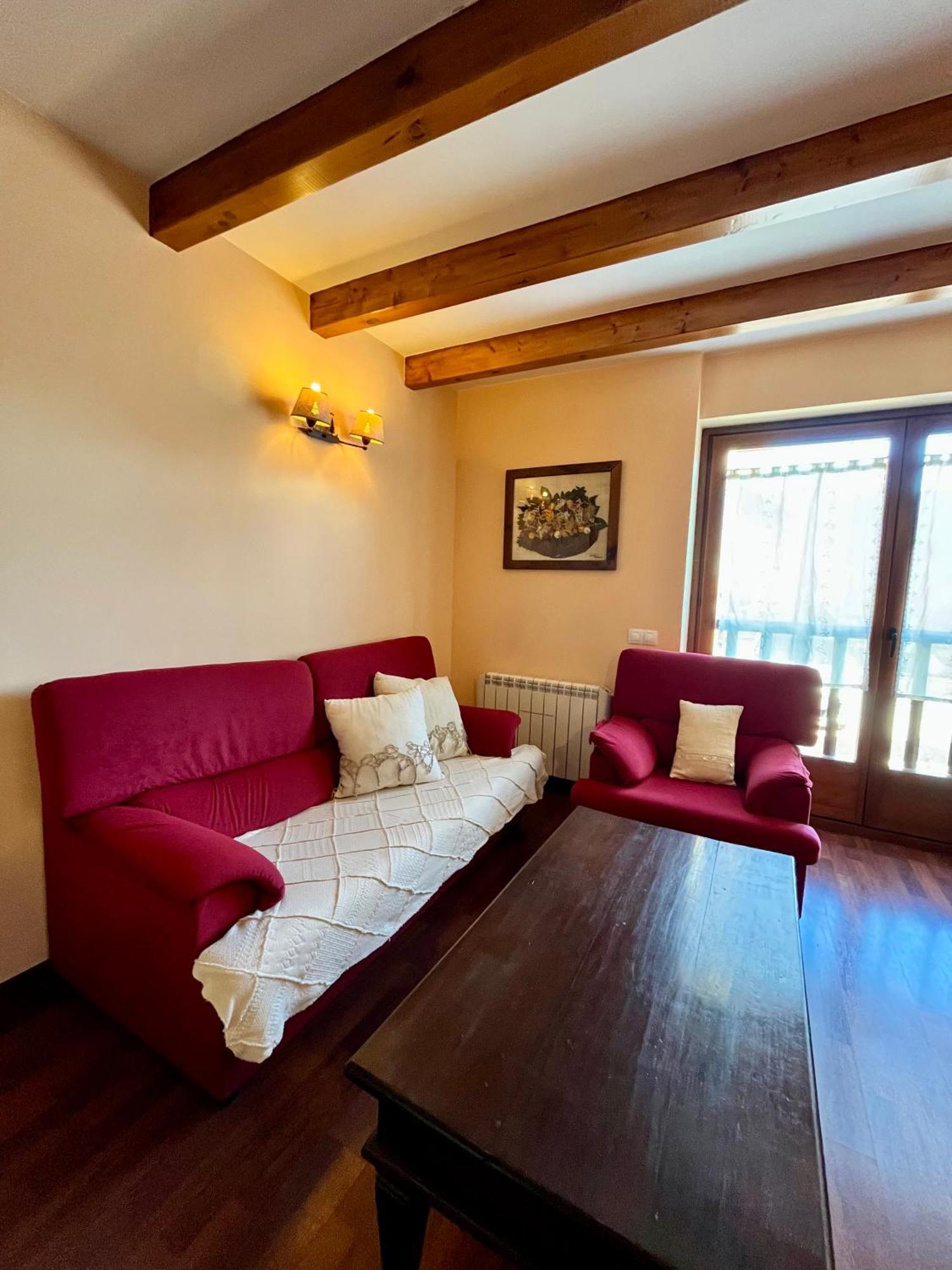 Luxury House Valencia D'Aneu Appartement Buitenkant foto