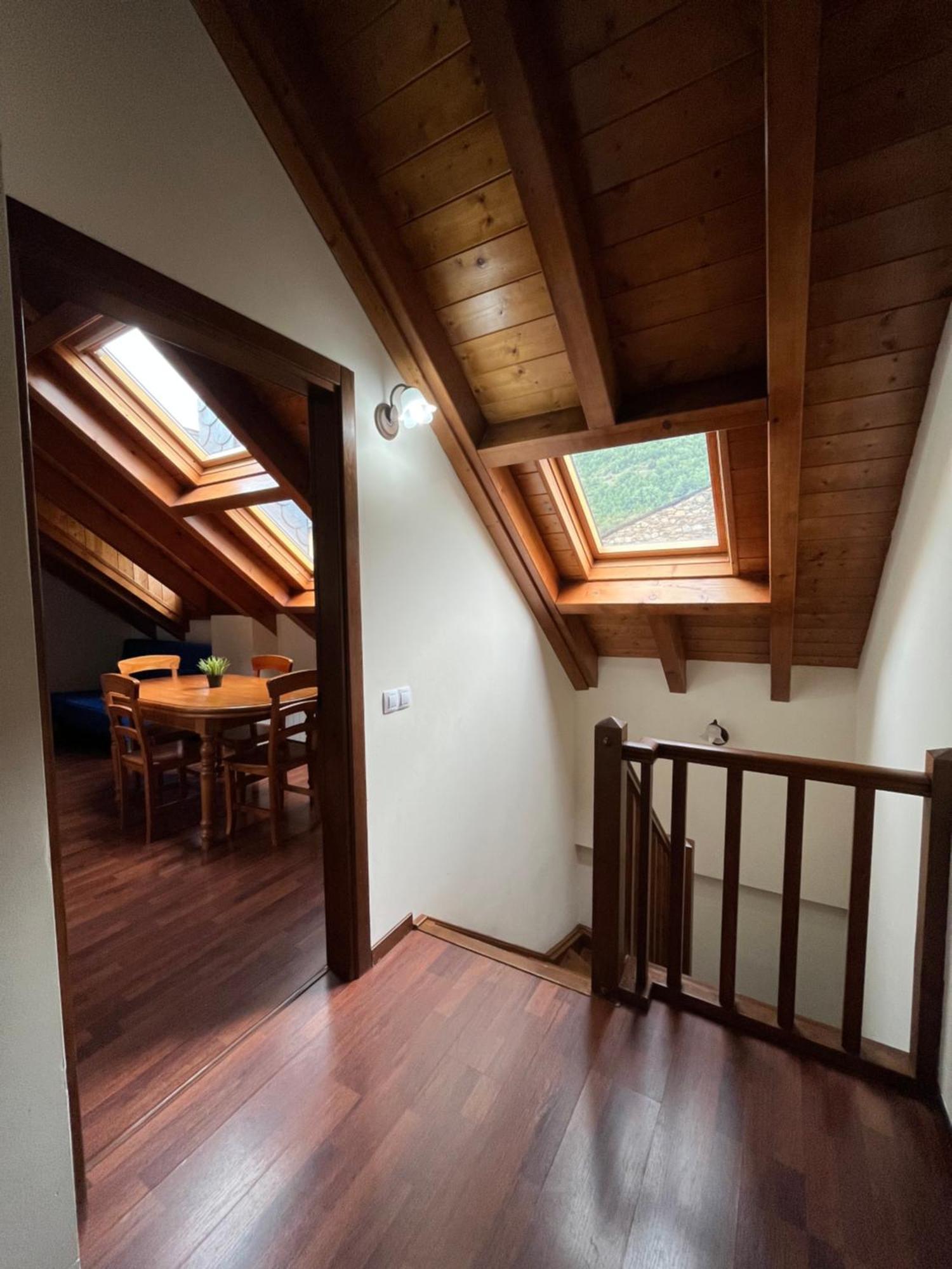 Luxury House Valencia D'Aneu Appartement Buitenkant foto