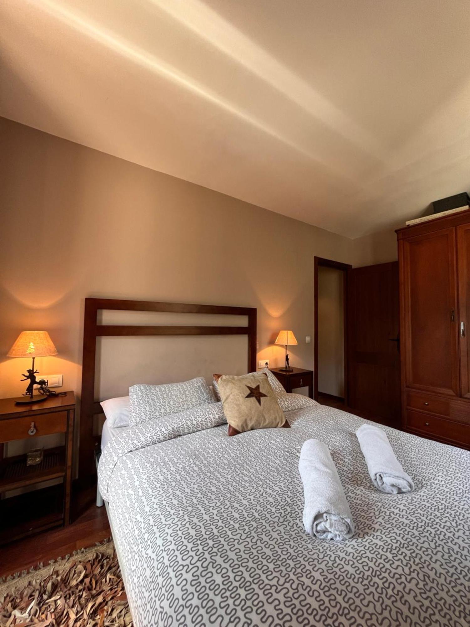 Luxury House Valencia D'Aneu Appartement Buitenkant foto