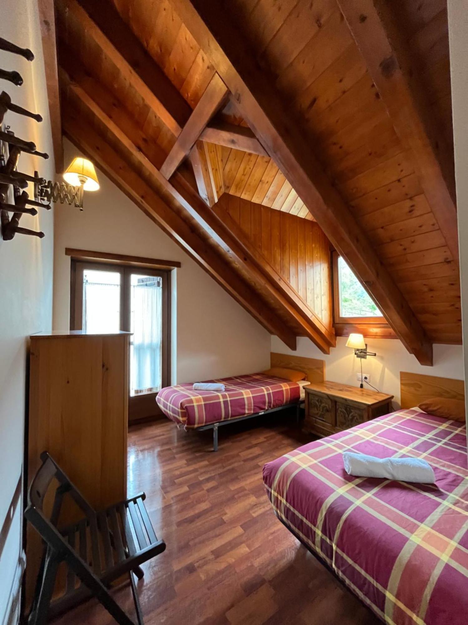 Luxury House Valencia D'Aneu Appartement Buitenkant foto