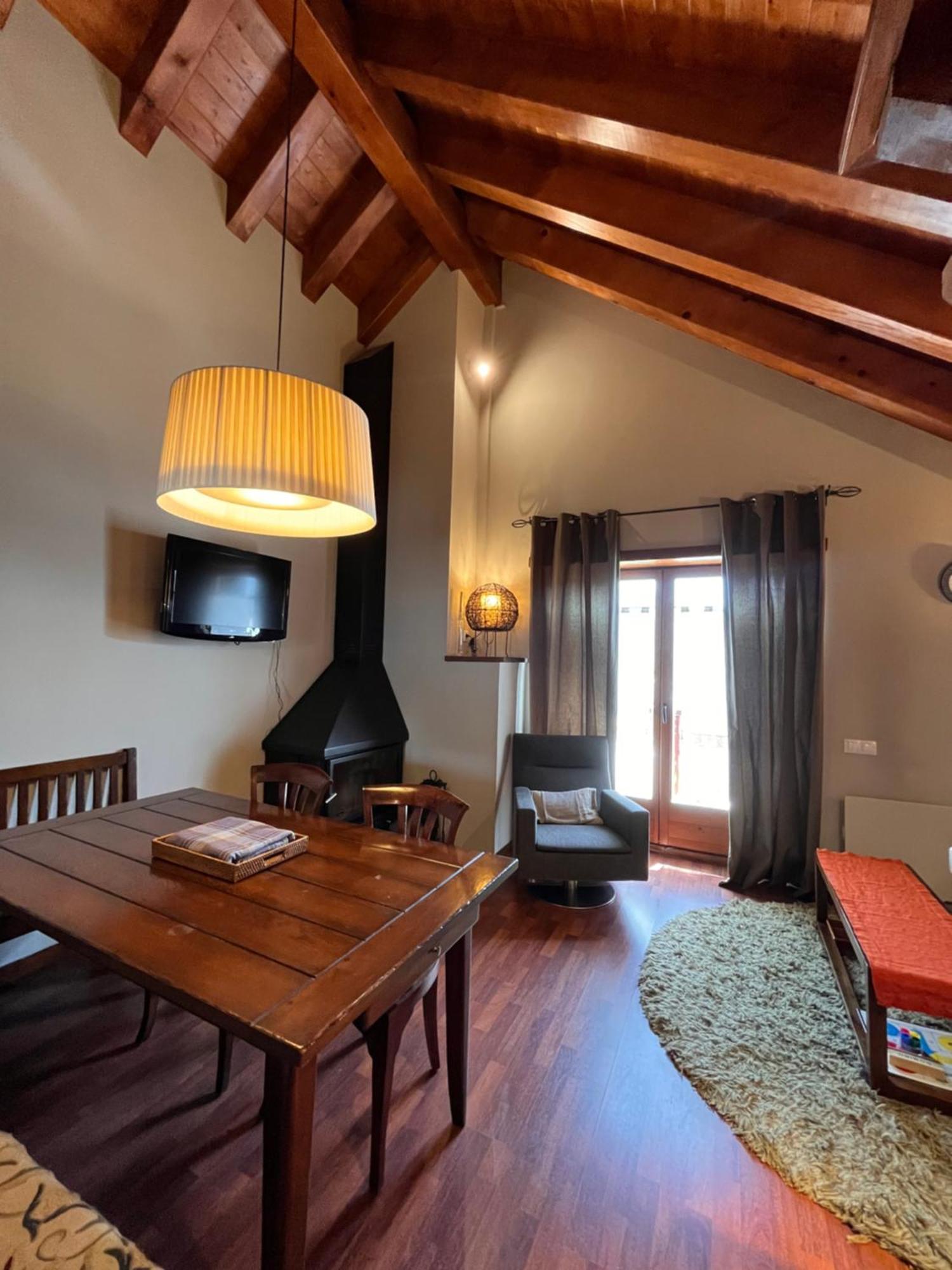 Luxury House Valencia D'Aneu Appartement Buitenkant foto