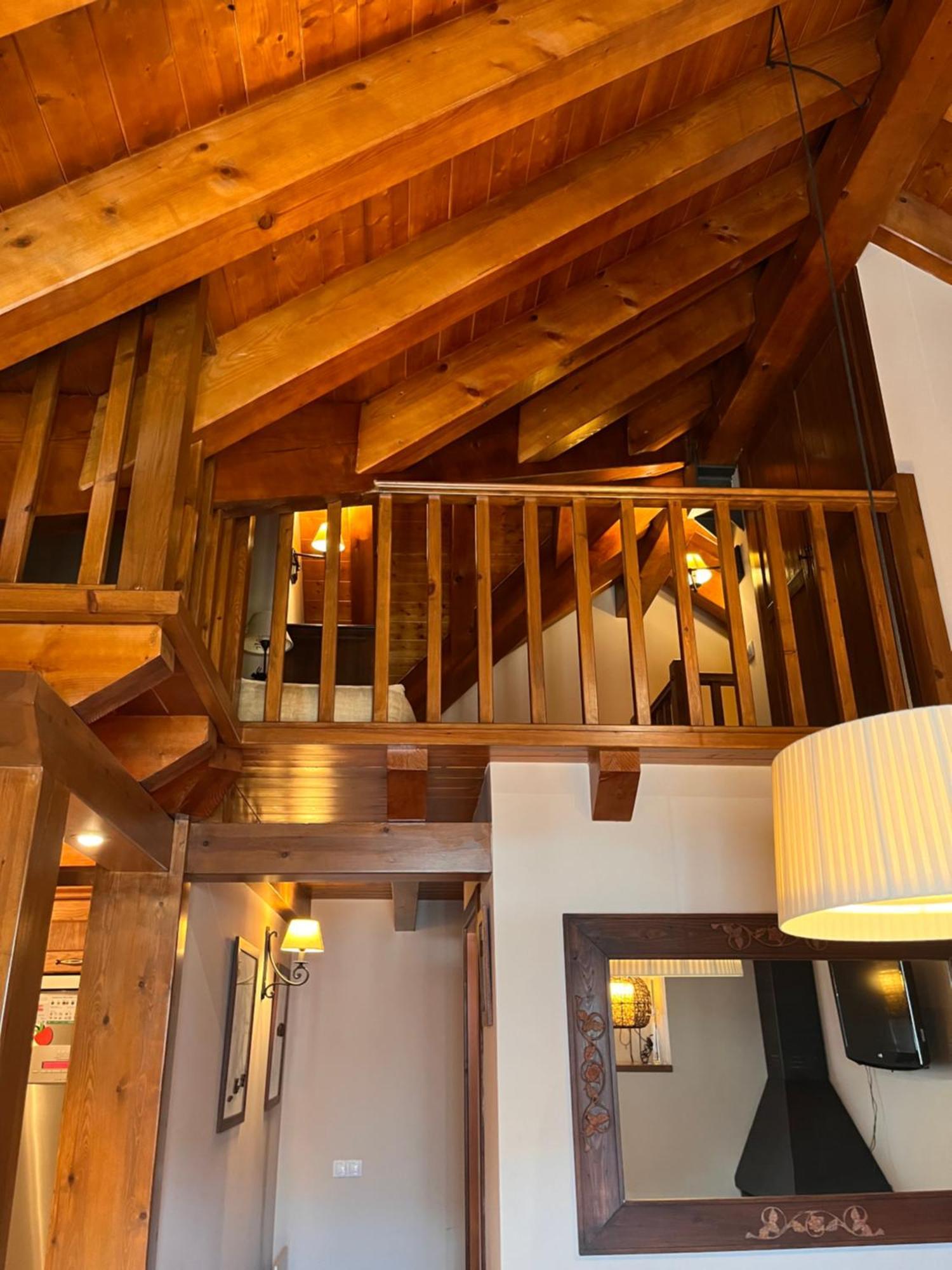Luxury House Valencia D'Aneu Appartement Buitenkant foto
